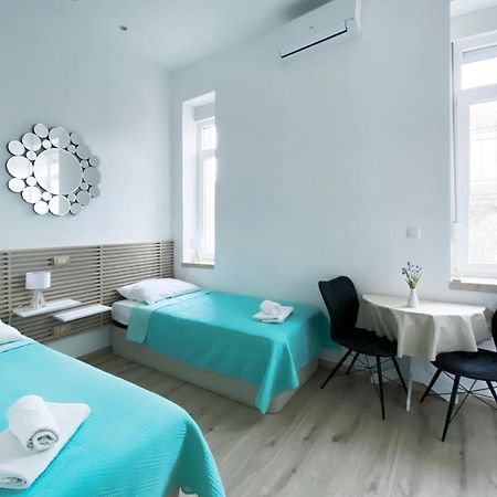 En-Suite Iris On Rokova Street - 5 Min Walk To The Old Town Of スプリト エクステリア 写真